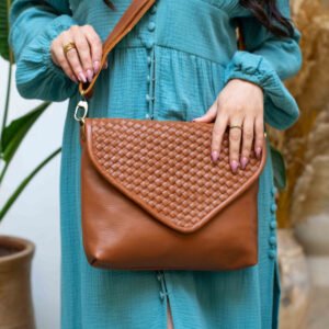 Women’s Leather Crossbody Bag – Beige